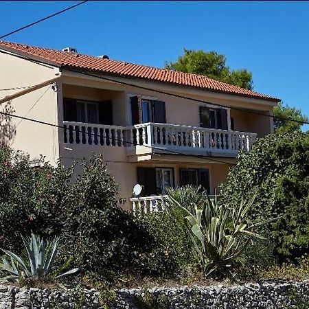 Guesthouse Antonija Veli Losinj Ngoại thất bức ảnh